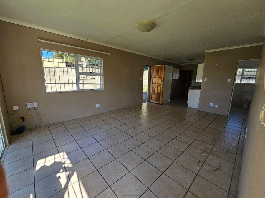 3 Bedroom Property for Sale in Cambridge West Eastern Cape